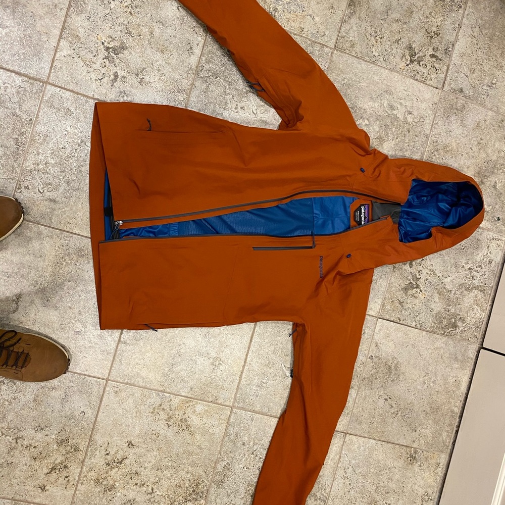 Ski shell